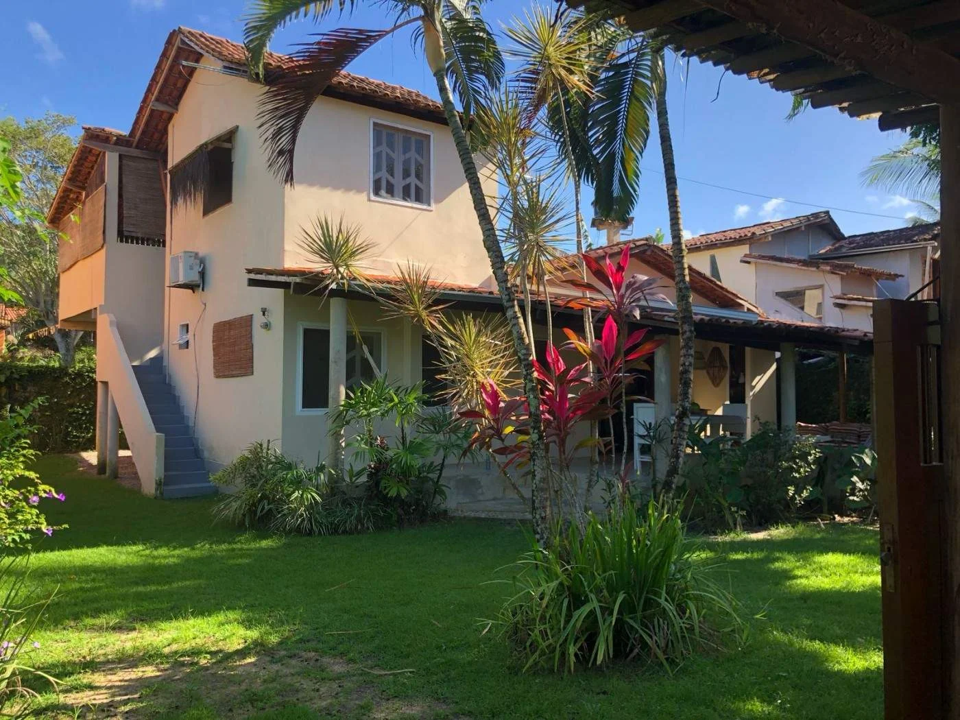 Casa Completa no Coração da Vila de Santo André por 780.000,00 – Conforto, Renda e Natureza em um só lugar